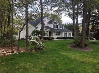 17 Rockhill Cir, Manorville, NY 11949