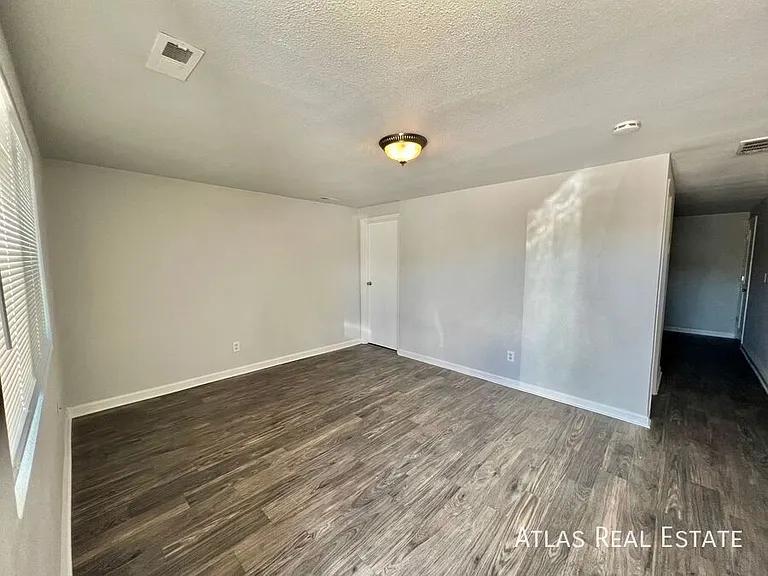 1016 Magnolia St #A — Photo 10