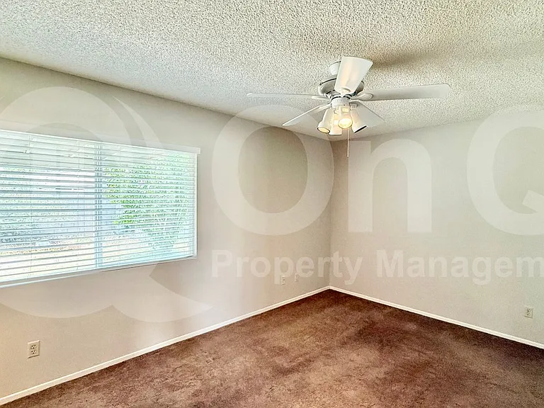 5625 W Campo Bello Dr — Photo 14