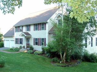 115 Amherst St, Granby, MA 01033