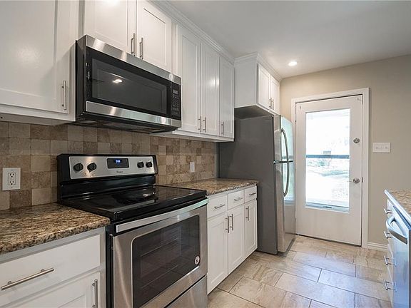 4th image of 3335 Kinkaid Dr