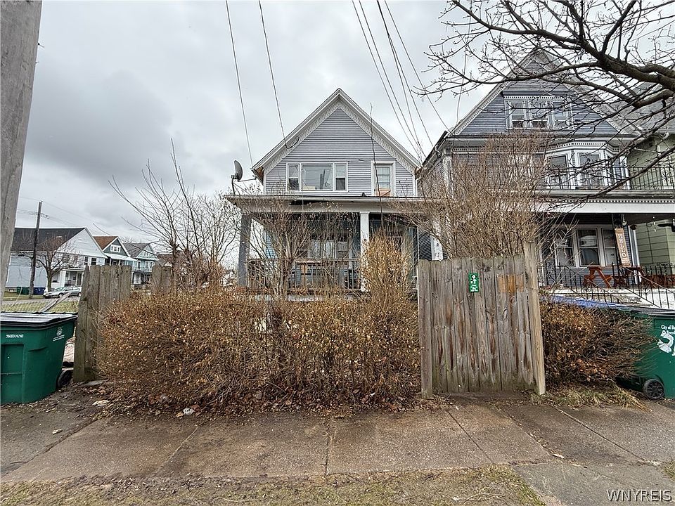 1st image of 219 Rhode Island St