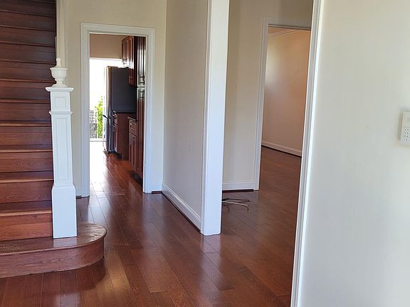 5th image of 903 Allison St NW