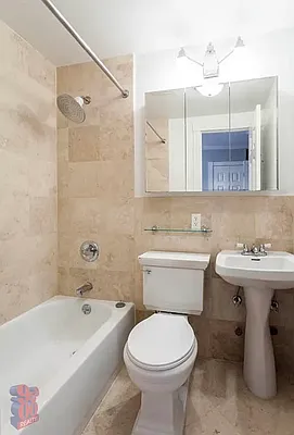 Rented by REAL New York | media 3