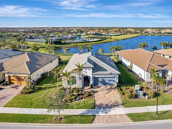 2nd image of 13005 Rinella St