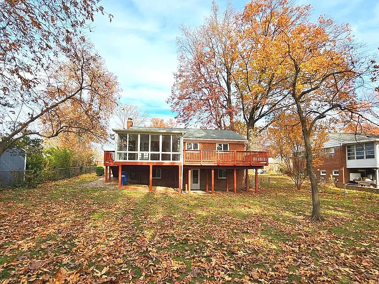 7429 Carol Ln — Photo 30