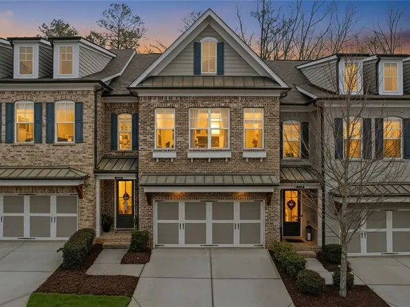 2024 Towneship Trl, Roswell, GA 30075