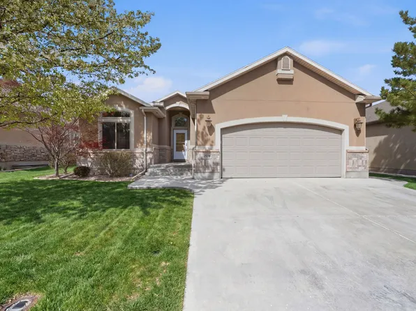 1578 W Quartz Dr, South Jordan, UT 84095