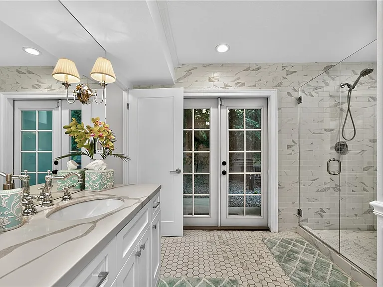 75407 Montecito Dr — Photo 31