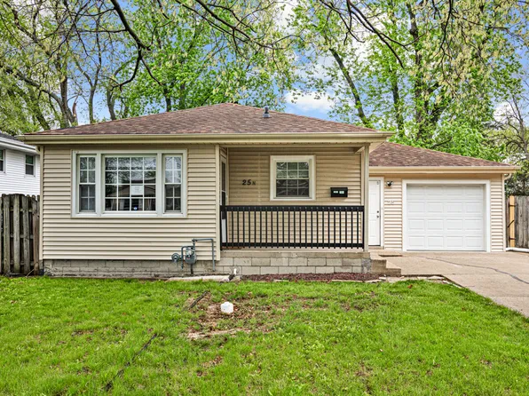 25 N Iowa Ave, Addison, IL 60101