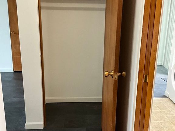 5th image of 236 E Lauridsen Blvd #2