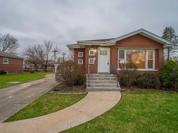 188 Hawthorne Ln, Chicago Heights, IL 60411