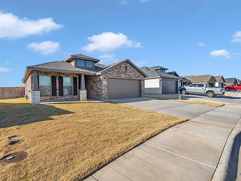 5811 Briscoe Rd — Photo 2