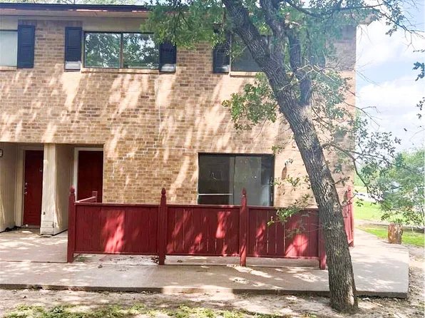 2402 Blanco Dr APT A, College Station, TX 77845