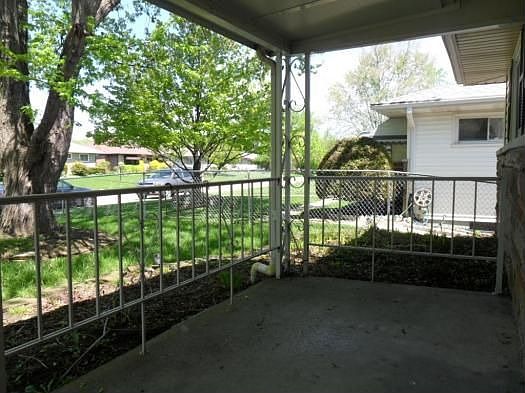 2nd image of 192 Oxley Rd