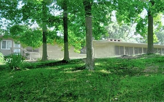 2nd image of 729 Yorkwood Pl