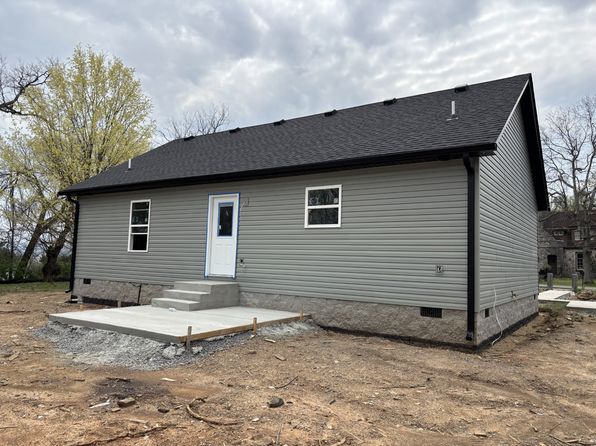 546 Franklin Ave, Lewisburg, TN 37091