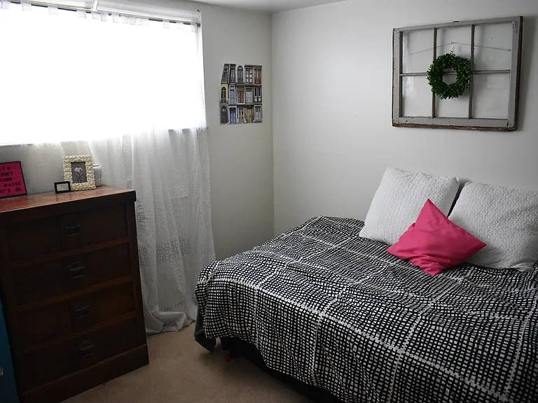 Bright & Inviting Bedroom
Clean, sunlit space with neutral walls and soft carpet, easy to make your own.