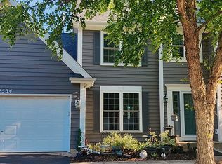 2534 Brookstone Ct, Aurora, IL 60502