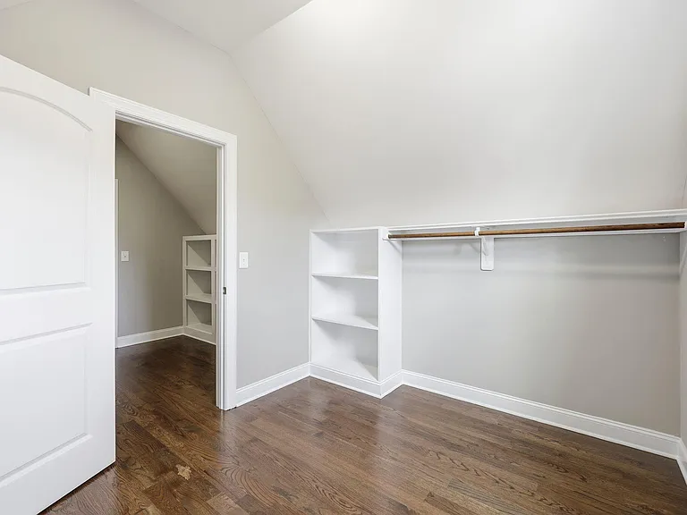 412 Parkman Grant Dr — Photo 41
