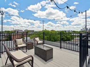 186-188 Paris St #7, Boston, MA 02128