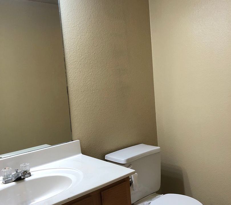 1st image of 109 Bolero Way