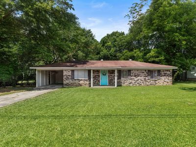 109 McAulay Dr, Petal, MS, 39465