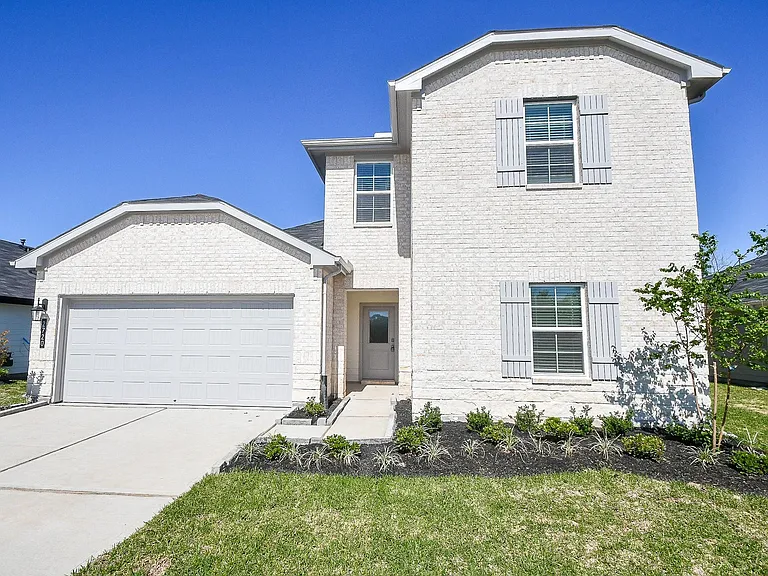 2720 Bryan Grove Ln — Photo 1