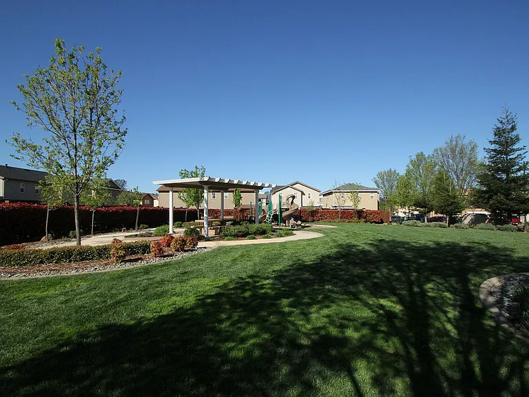 2177 Tuscany Way — Photo 15
