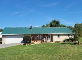 12175 Hunt Rd, Huntsburg, OH 44046