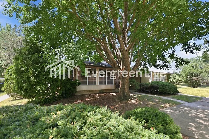 5718 Troy Villa Blvd — Photo 15
