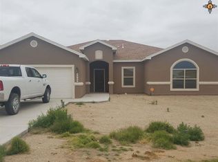 3909 Pat Garrett Ct, Carlsbad, NM 88220