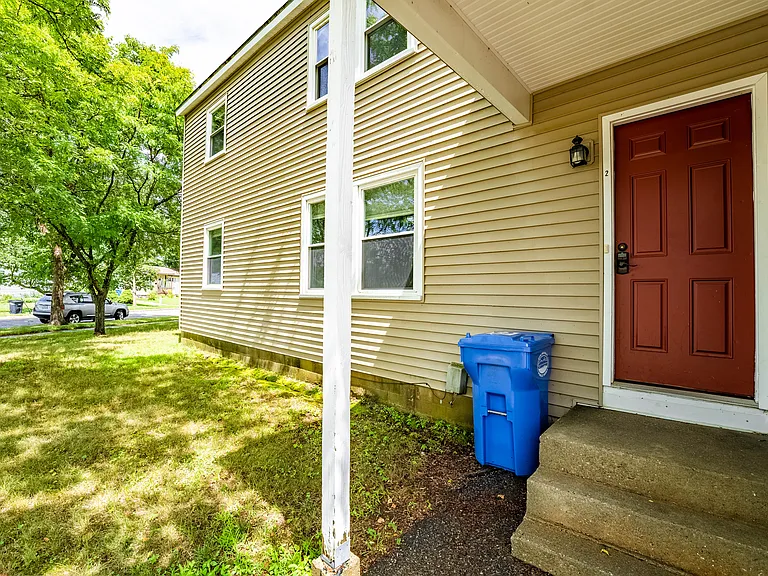 57 Clover Ln #2 — Photo 3