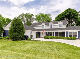 885 Pebblebrook Ln, East Lansing, MI 48823