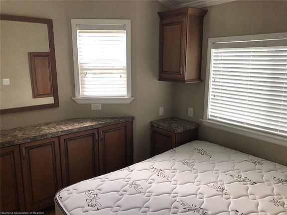 4th image of 45 Hidden Harbor Ln