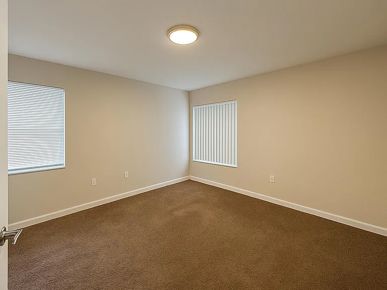 5140 NW 30th Ln — Photo 9