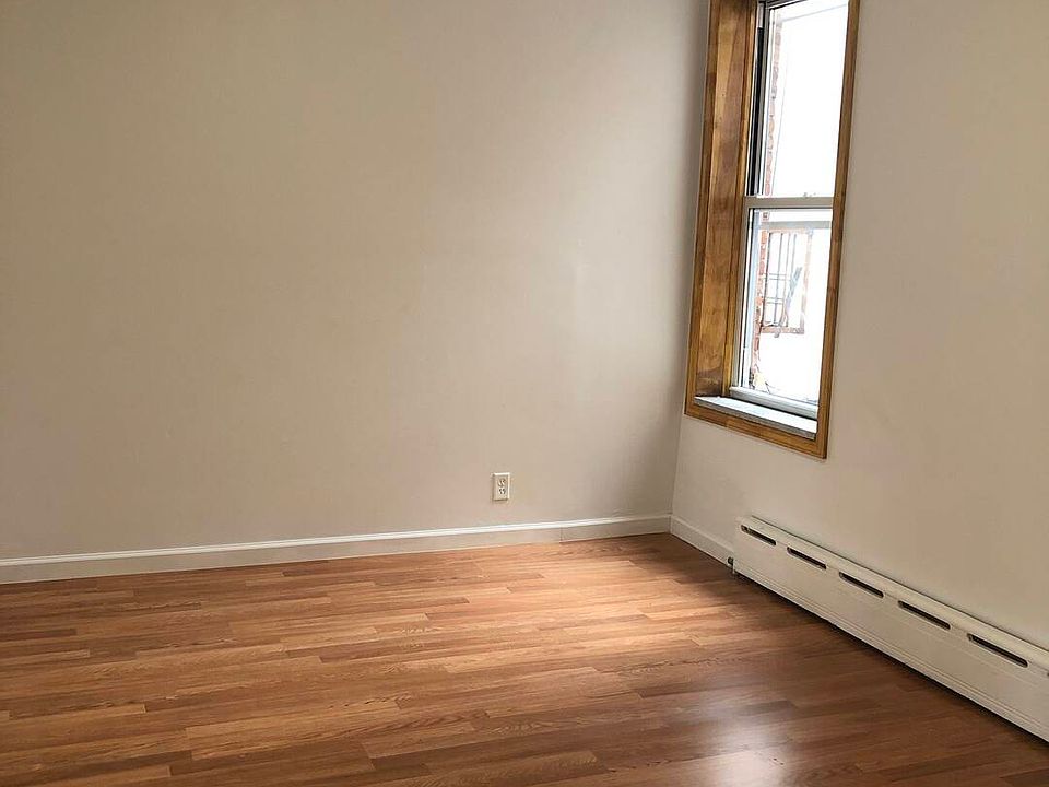 2nd image of 7210 20th Ave #2F