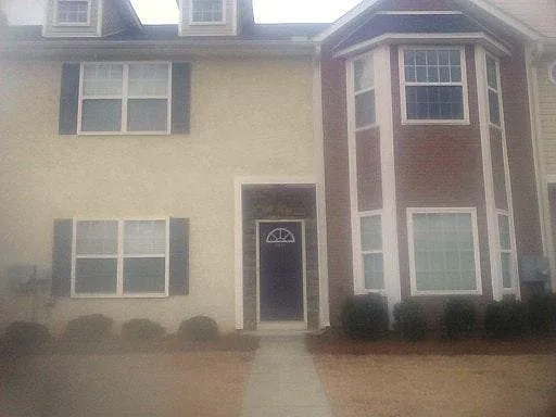 8651 Thomas Rd