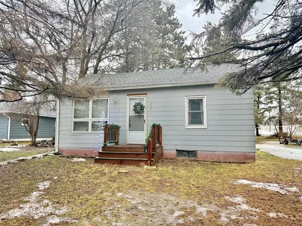 231 Lulu Avenue W, Almena, WI 54805
