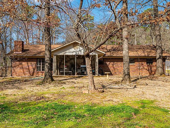 2nd image of 19 Broken Rock Rd