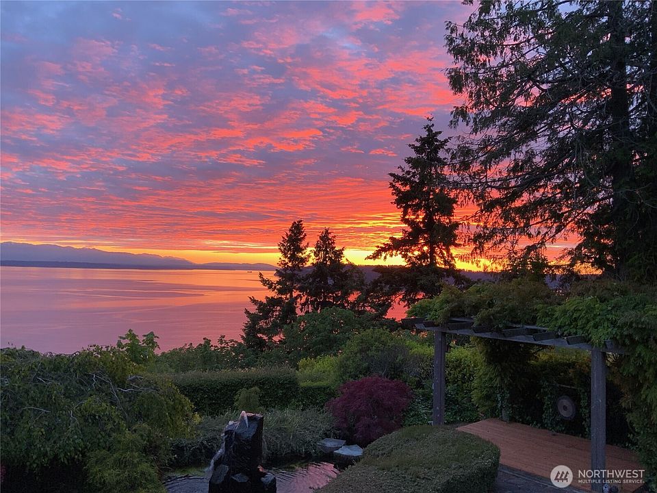 1st image of 11912 Marine View Drive