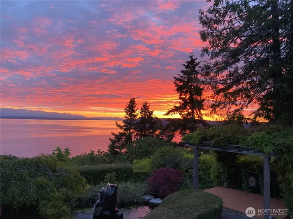 11912 Marine View Drive, Edmonds, WA 98026