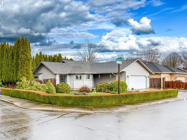 873 Belair Dr, Eugene, OR 97404