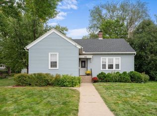 1008 6th St, Hudson, WI 54016