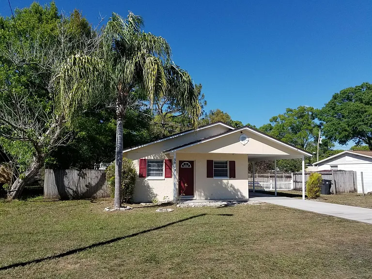 3209 W Lutz Lake Fern Rd — Photo 6