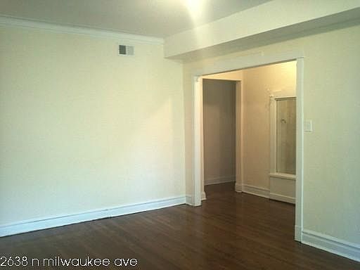 3rd image of 2638 N Milwaukee Ave #1827