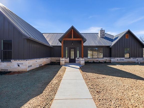 2nd image of 24110 Sun Ridge Rd