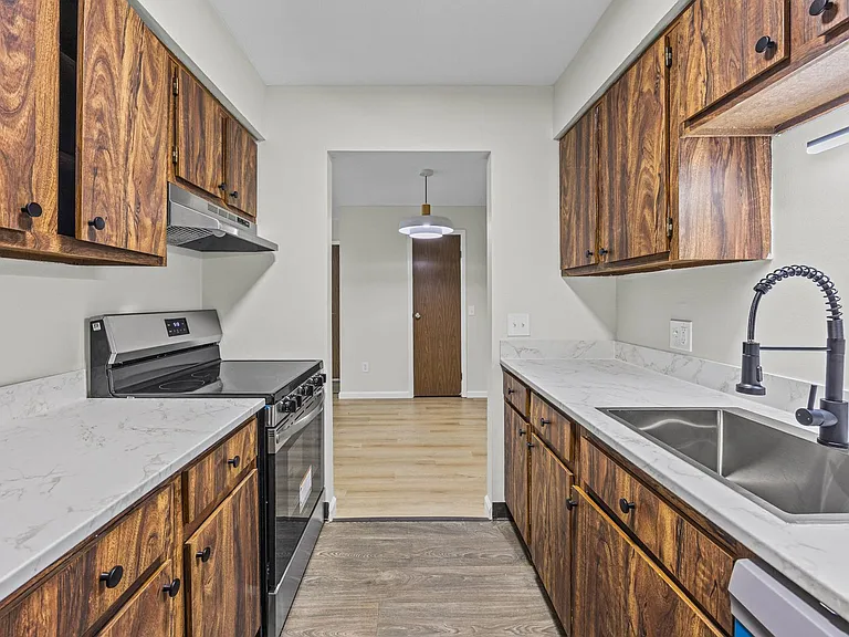 2519 Culver Road Apartments — Photo 38