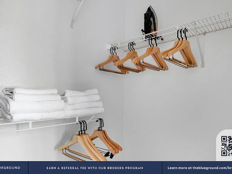Walk-in Closet
