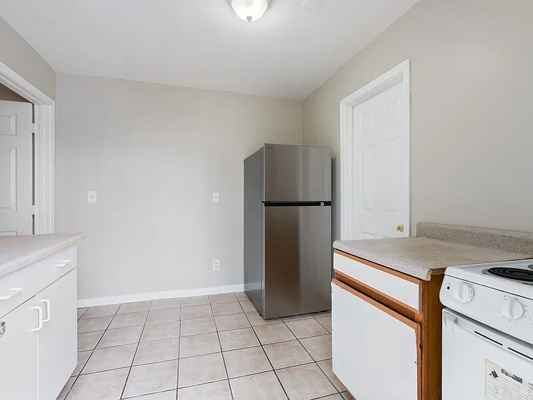 6028 NE Ainsworth St #D — Photo 1
